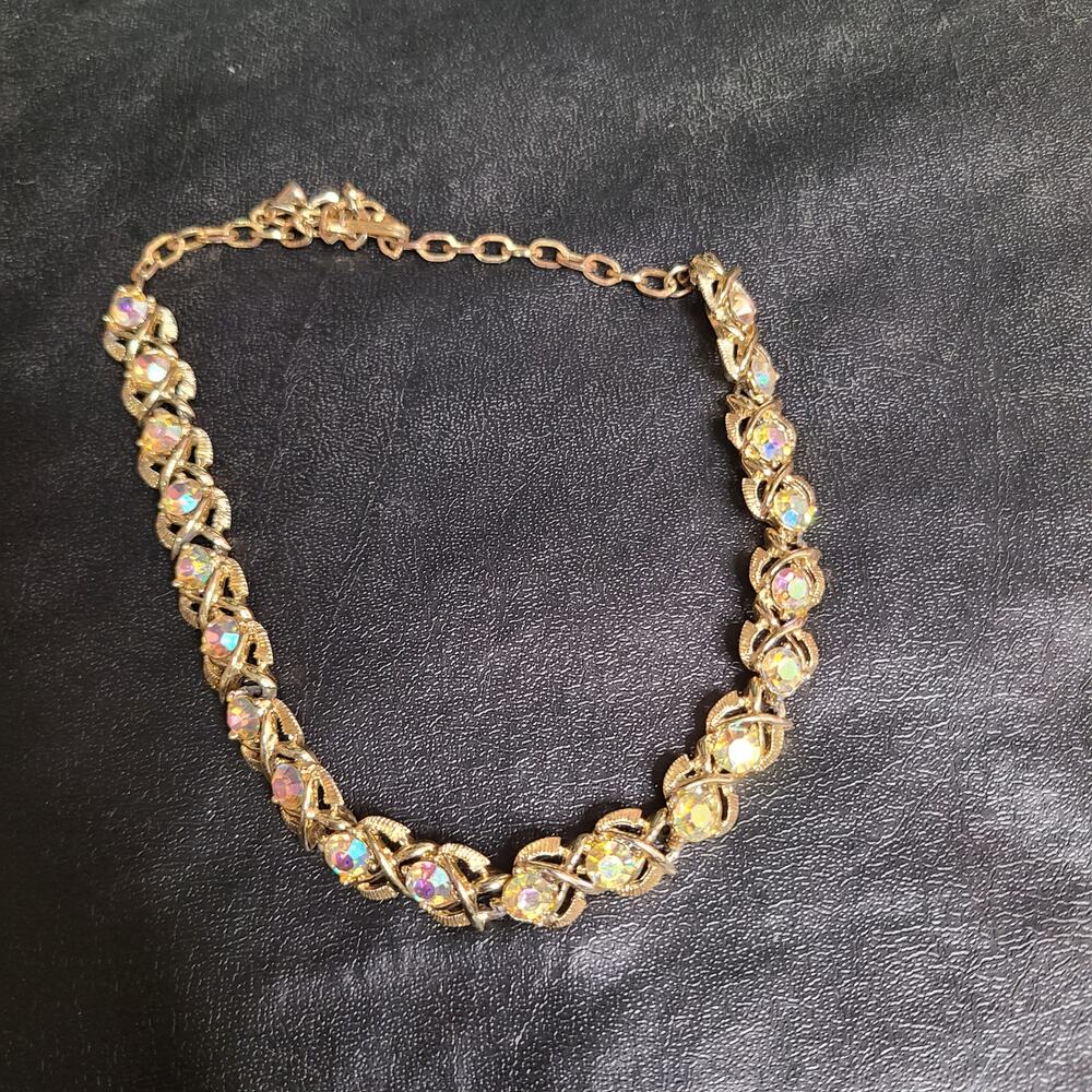 Vintage coro pink gold rhinestone choker necklace